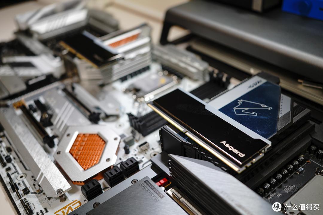 z690ddr5超频最强主板,魔鹰主板ddr5怎么超频