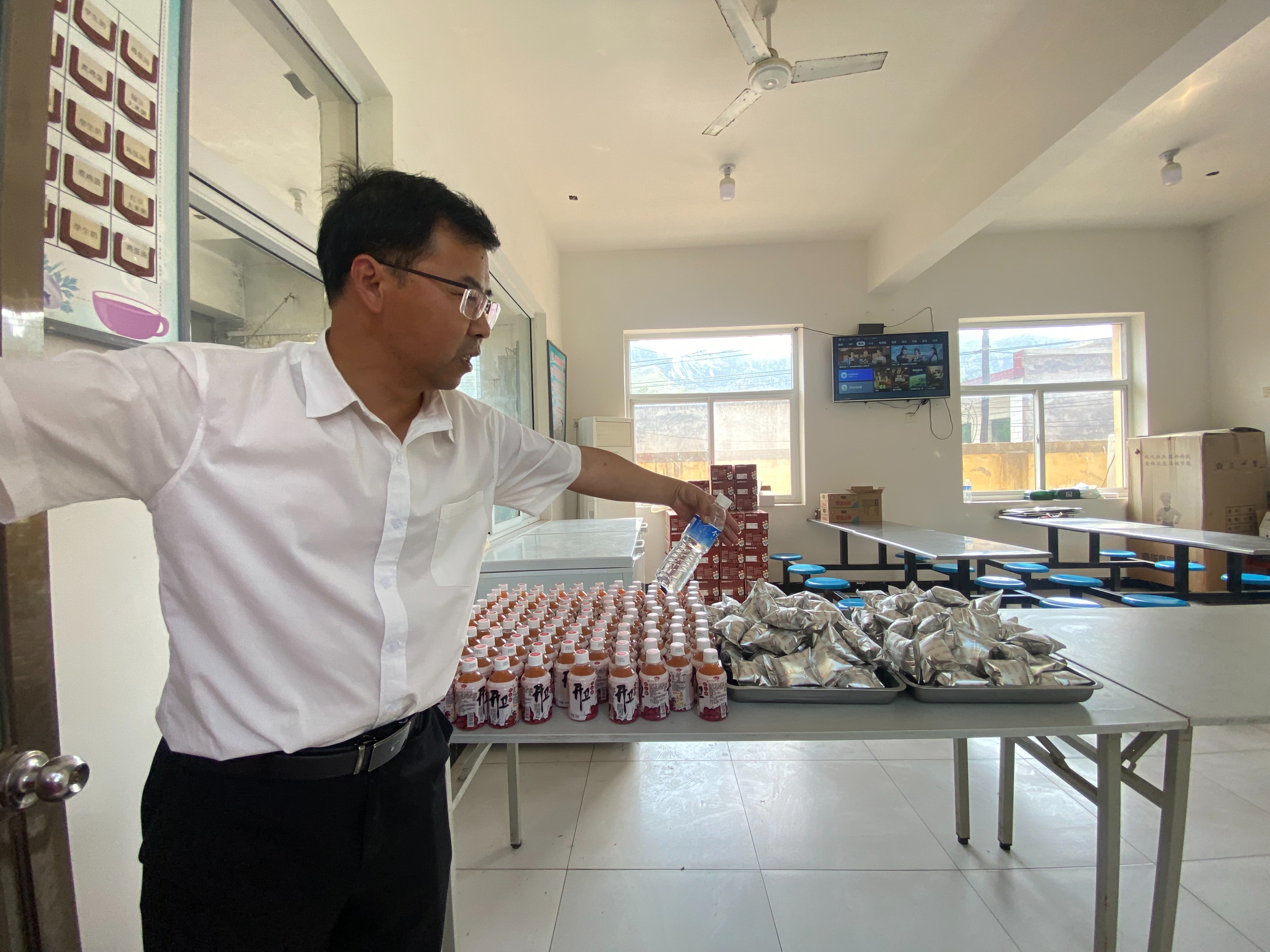 知识改变命运云南网红,知识改变命运网红