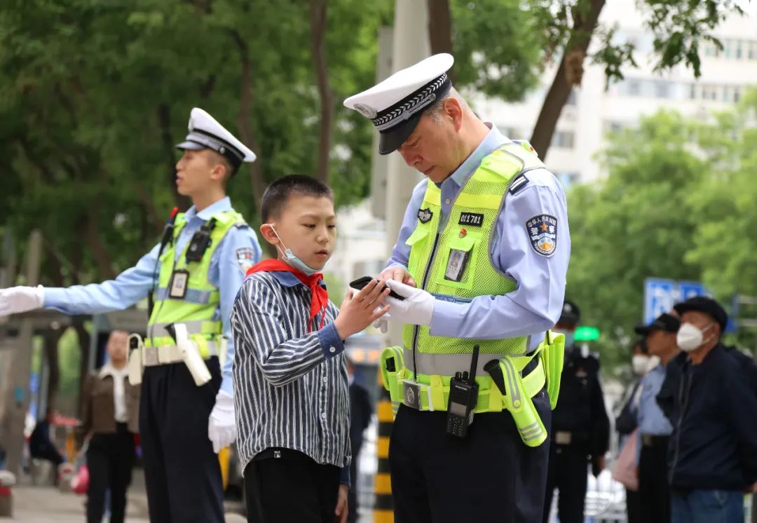 一线传真刑警告白完整版,一线传真公安