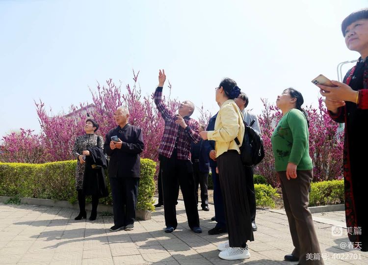 走进典范领略强村风采——淄川区诗词学会双杨镇采风