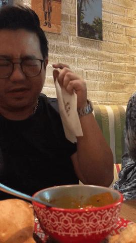 吃了一口辣椒得了重病,吃了一顿辣椒肚子烧的不行