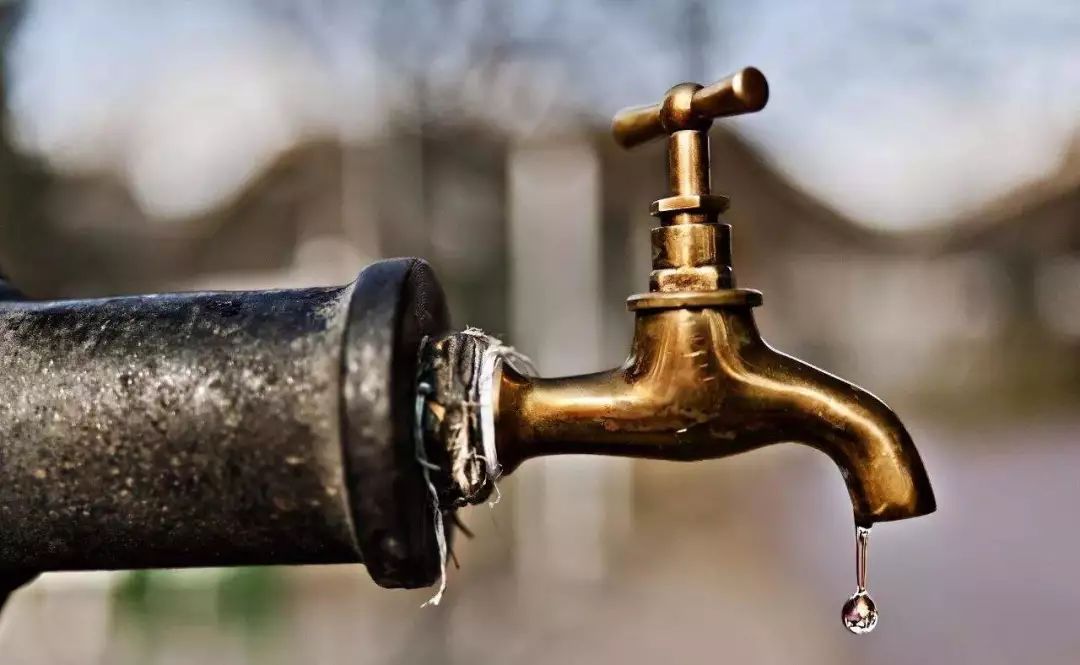 储水区停水通知,通知停水却有水