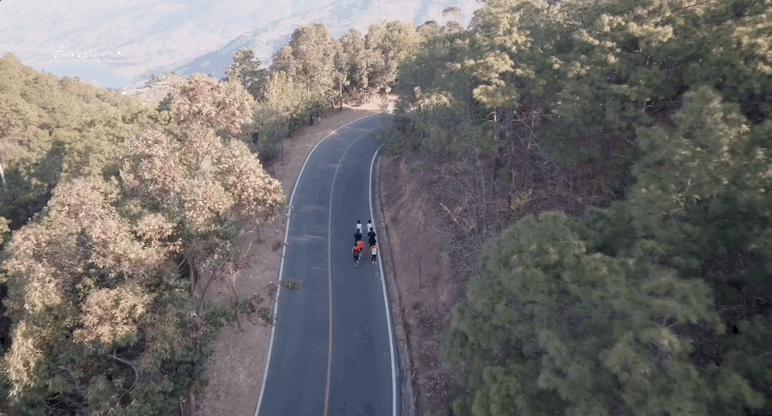 厦马限量版跑鞋,竞速跑鞋顶级