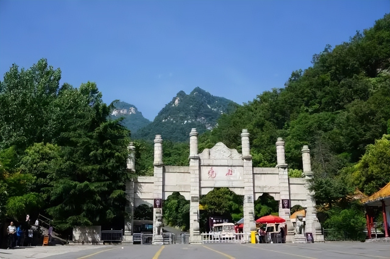 避暑康养天堂,大美尧山风景区