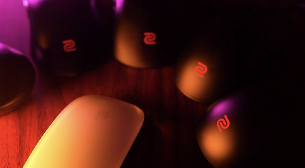 鼠标可以操控手机吗,鼠标可以滑动但是怎么点都没反应