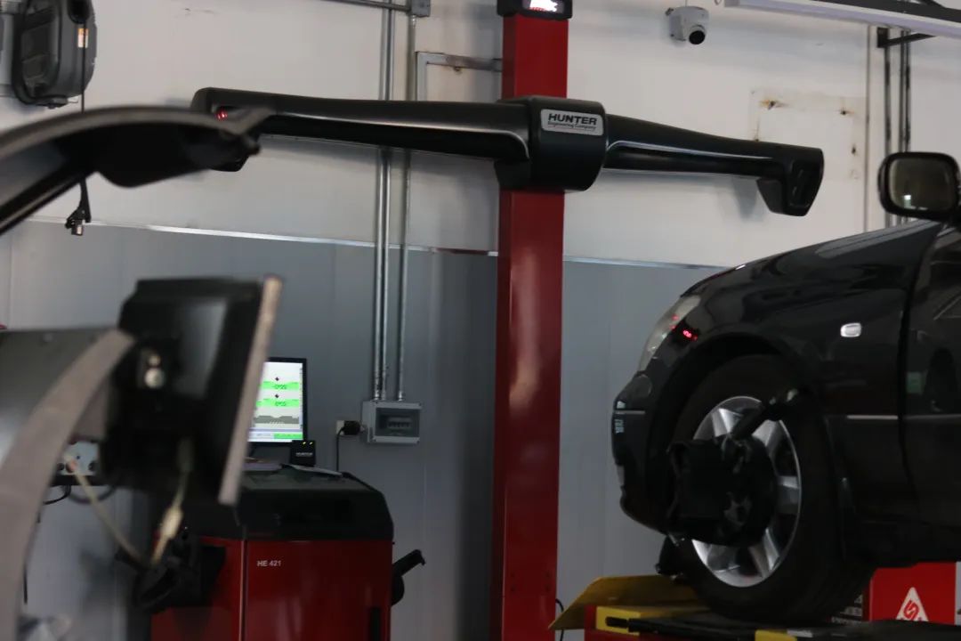 大哥12万买2005年售价100万的凌志LS430，含泪又花10万翻新才能开