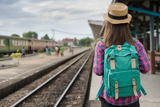 花你钱的男人爱你吗,向你开口借钱的男人爱你吗