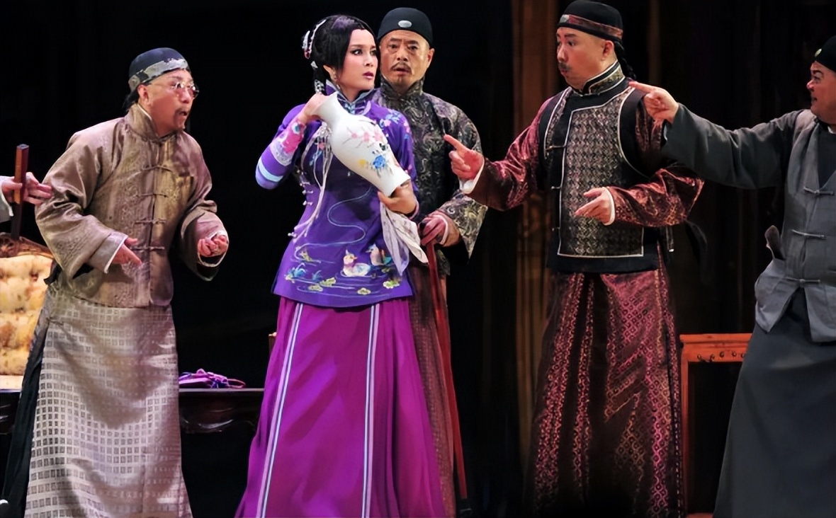 刘晓庆曝光监狱生活,刘晓庆三次婚姻曝光