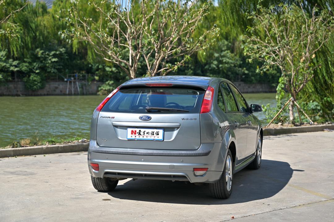 2.0手动挡车经典福克斯推荐,2万左右手动挡小钢炮福克斯