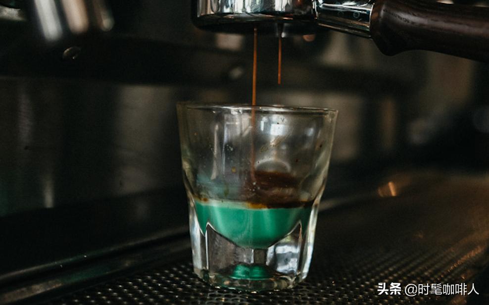 开心果拿铁命名,开心果拿铁只有咖啡味