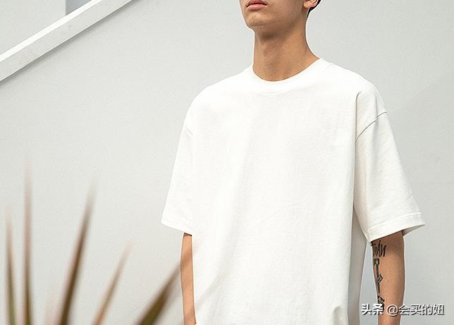 如何挑选适合自己身型的t恤,如何挑选合适的t恤