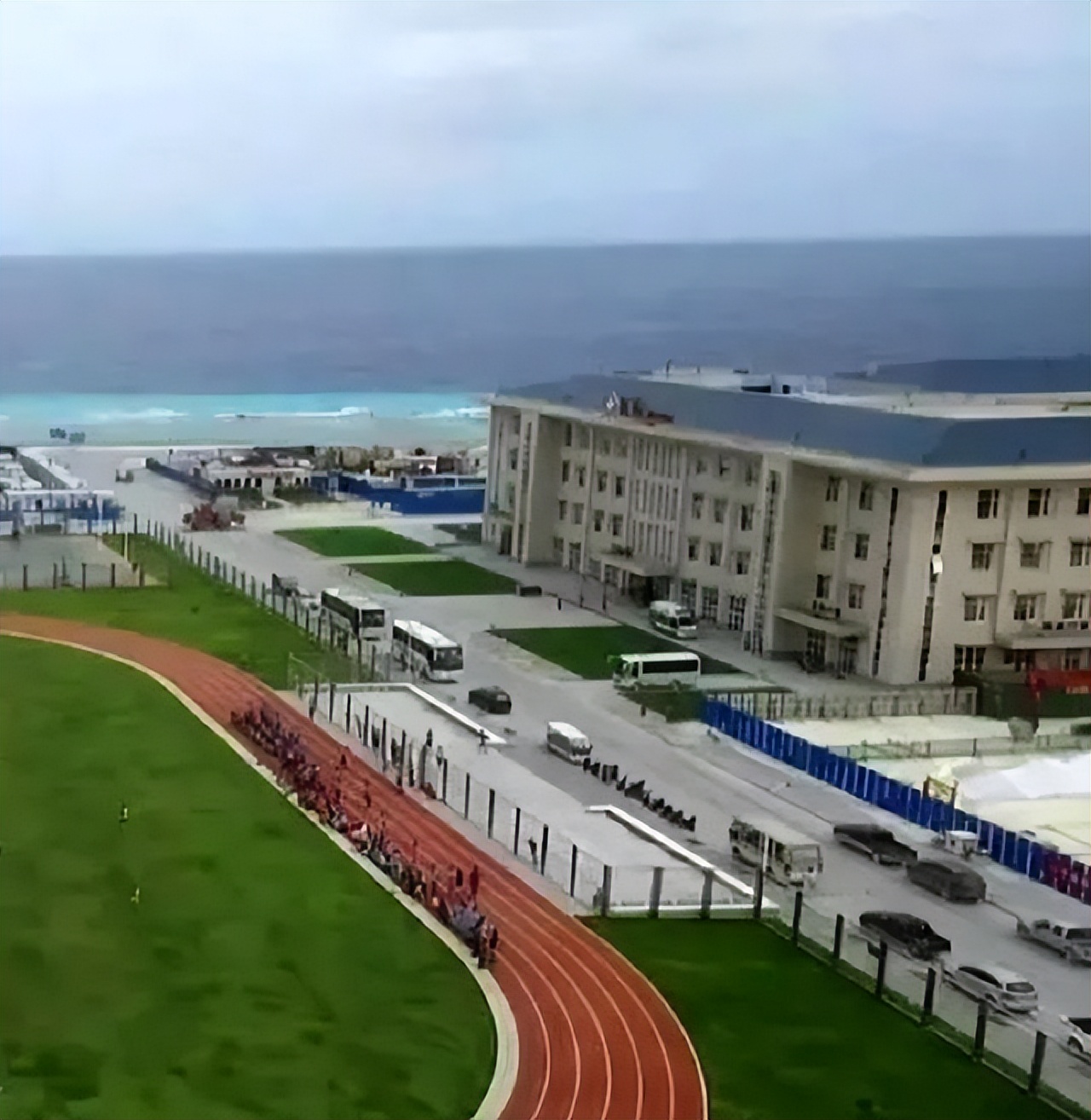 我国斥资300亿建造的人工岛,南海人工岛耗资百亿