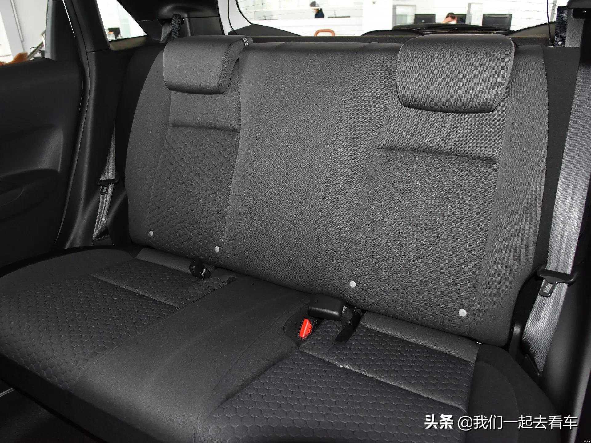 本田飞度的车口碑如何,本田飞度有哪些优缺点