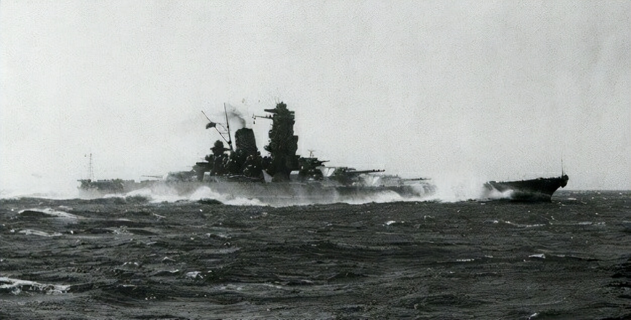 大和号军舰内部生活军官房间,大和号战舰真实生活