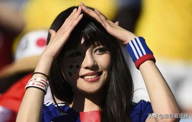 世界杯足球日本太太团,日本2018世界杯太太团