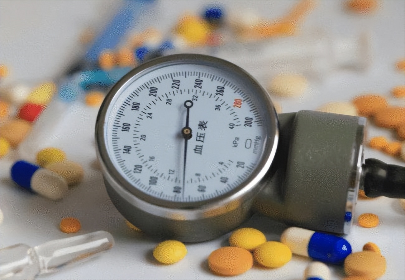 止咳神药甘草片含什么,止咳药甘草片为啥买不到了