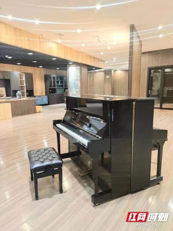 一根竹子撬动百亿产业，这个偏僻的湖南小镇正在创造奇迹