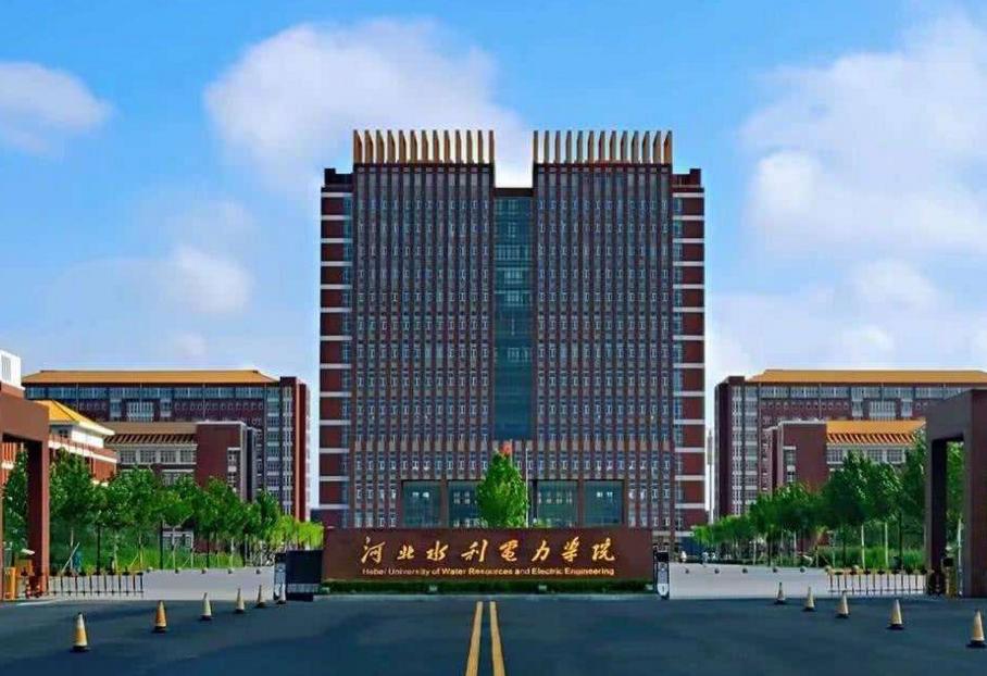 校名看似不起眼的大学，学生进入国企的几率却很大，值得考生参考