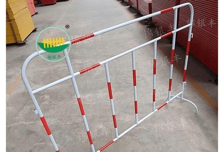 厂区护栏生产厂家找锦银丰护栏,工地围栏生产厂家找锦银丰护栏