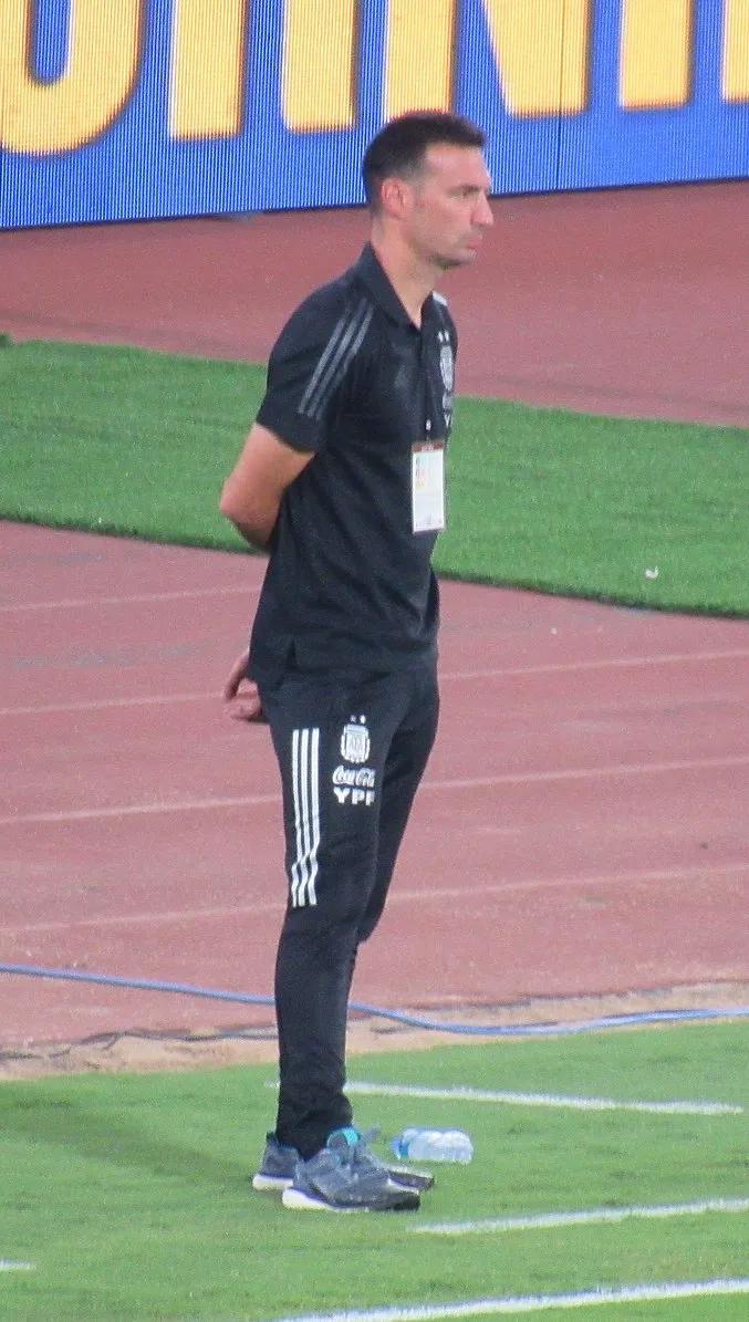 梅西的三个队友,梅西的密友和c罗的密友