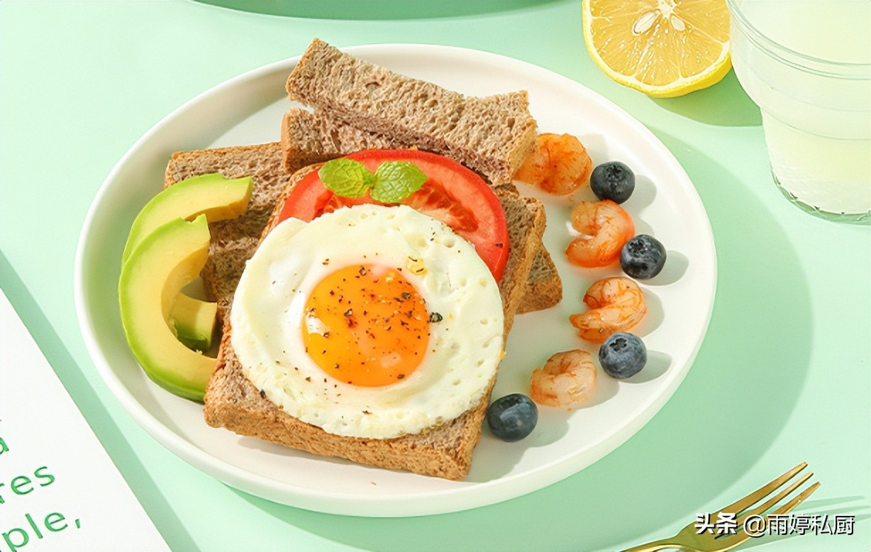 减肥吃水煮什么菜减得快,减肥水煮菜三餐搭配