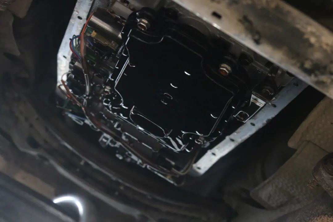 12代皇冠重新翻新还能再开多少年,12代皇冠全车整备翻新全过程