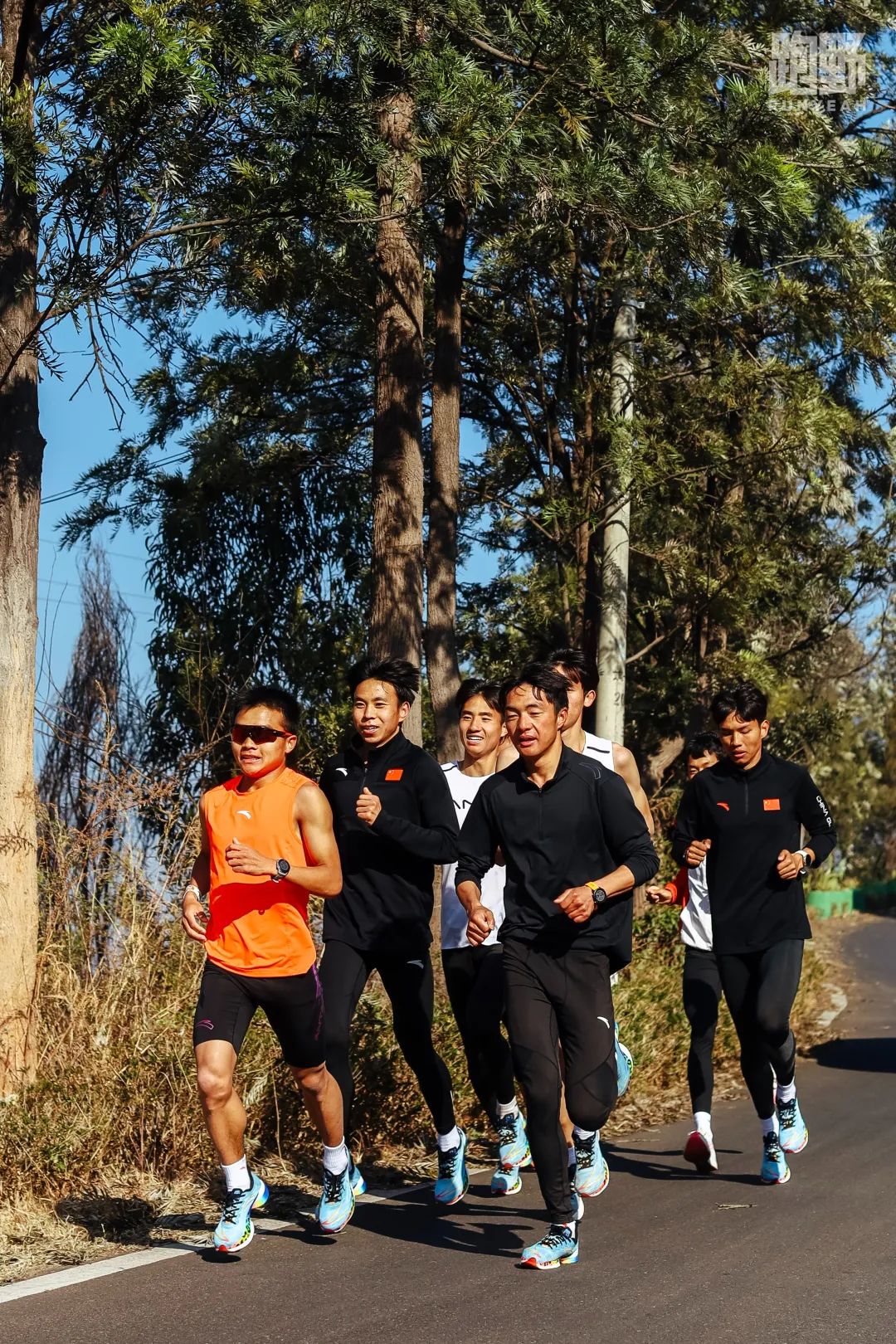 厦马限量版跑鞋,厦马百强跑鞋