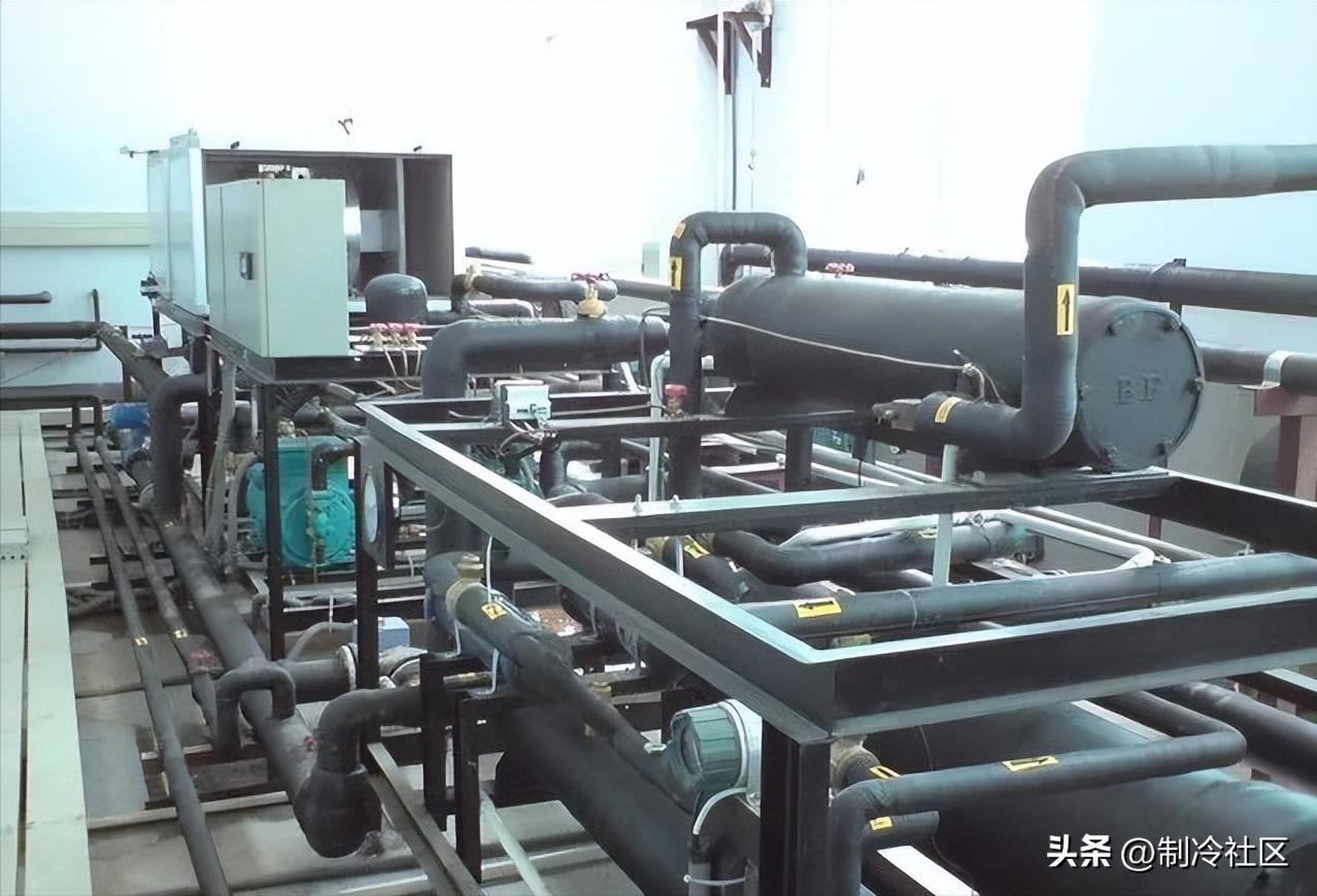 风管机噪音大制冷差怎么回事,风管机怎么解决漏水问题