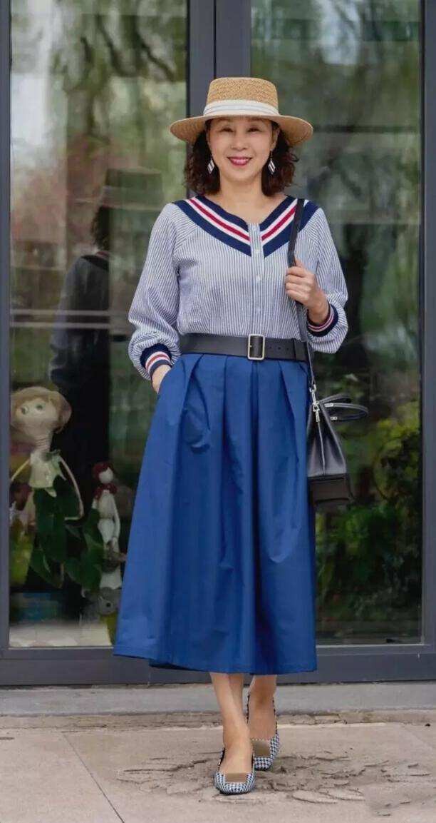 上海街拍长裤长裙,上海街拍修身长裙气质