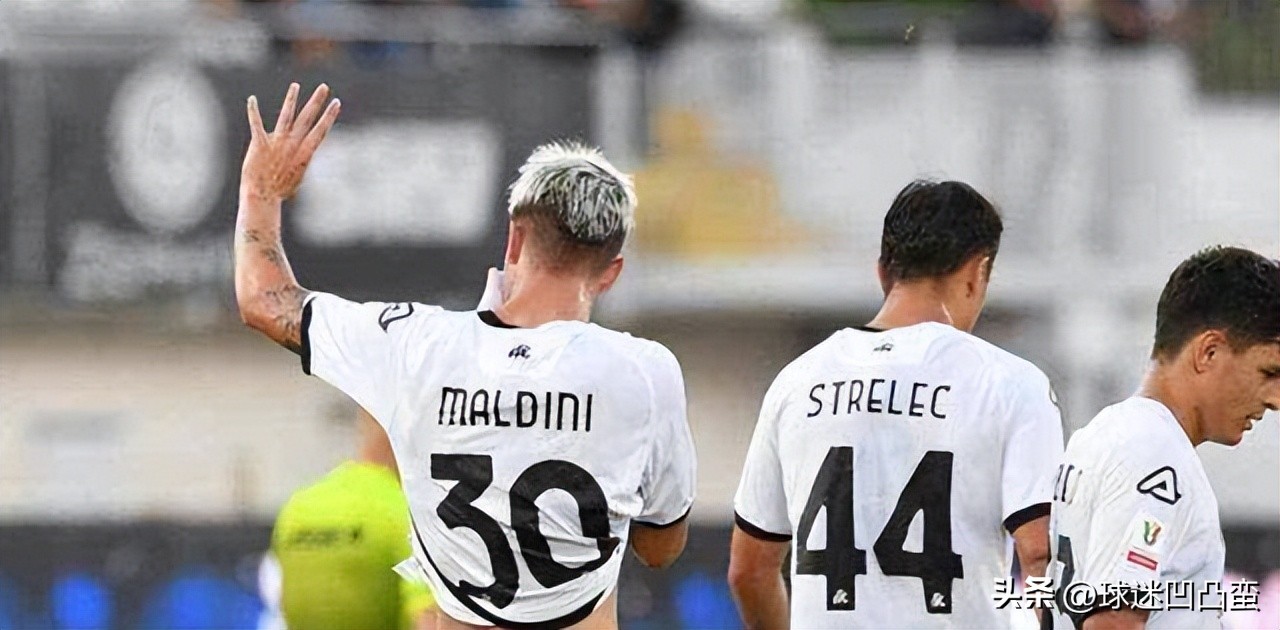 盘点足坛五对父子档,足坛十大父子兵