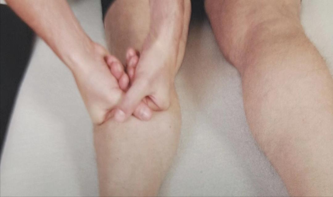 偏瘫肘关节伸不直怎样康复,偏瘫膝过伸走路不能屈膝怎么办