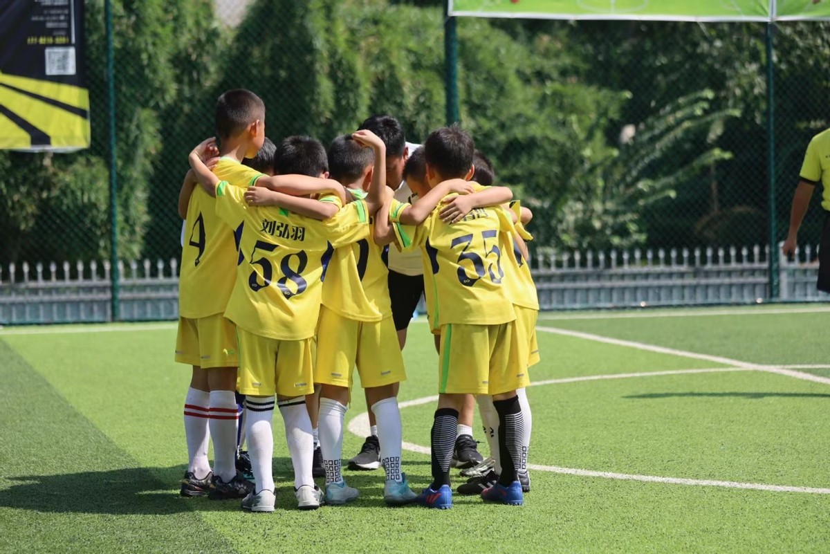 小足球大梦想,小足球大梦想幼儿园