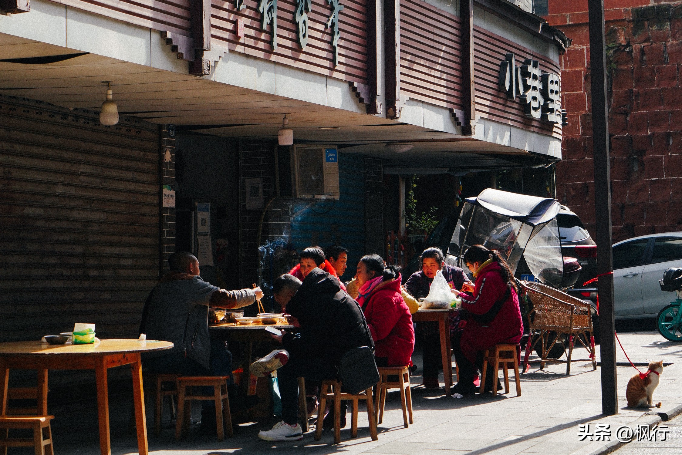 回家后想念地方美食,乐山一日游必吃攻略