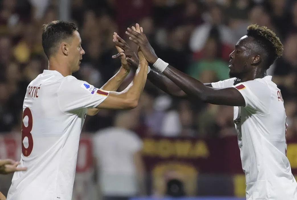 罗马穆帅夺冠,意甲罗马1-6惨败穆帅赛后采访