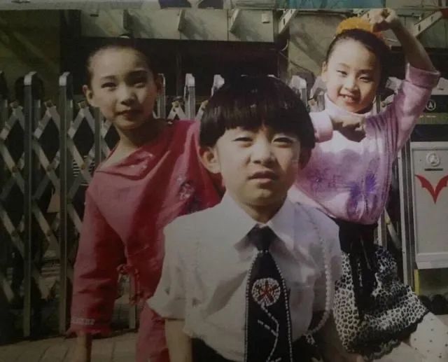 易烊千玺最初为什么被排挤,易烊千玺遭排挤