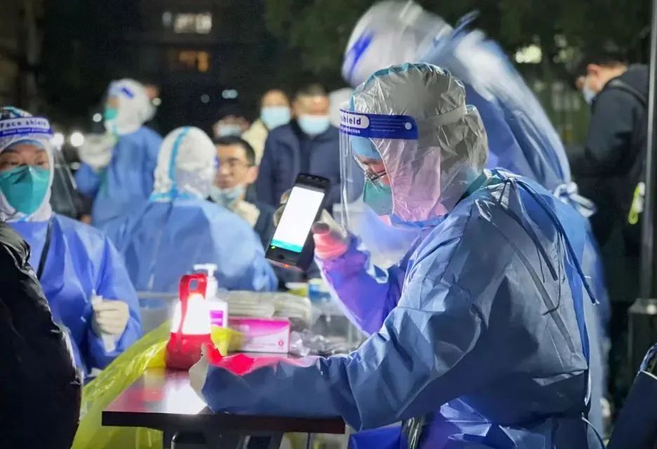 致敬钢铁侠英文歌,致敬钢铁侠彩蛋