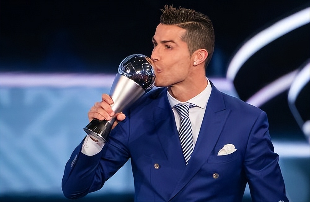 周二四场英联杯竞彩推荐,12.20英联赛杯前瞻竞彩推荐