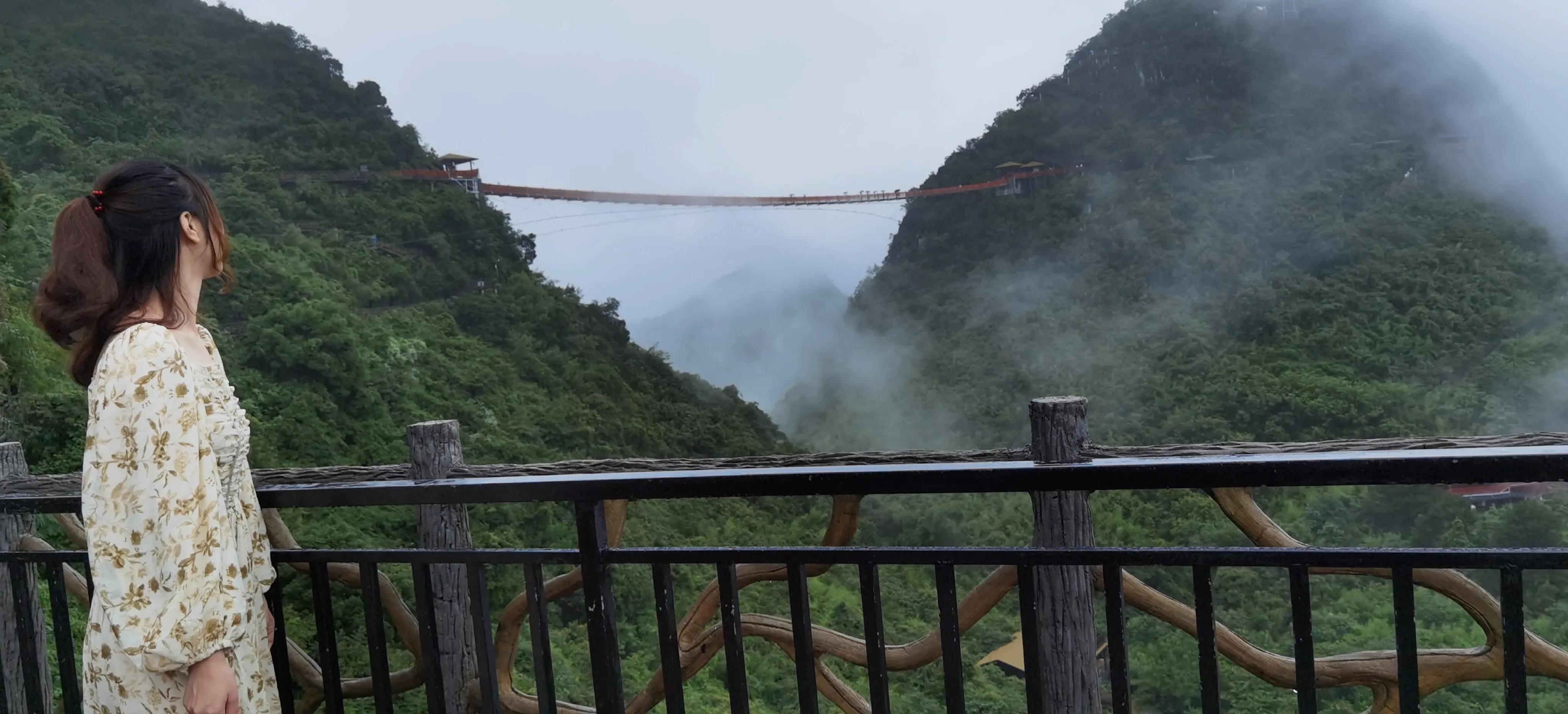 桂林阳朔如意峰一镜到底,阳朔如意峰全景
