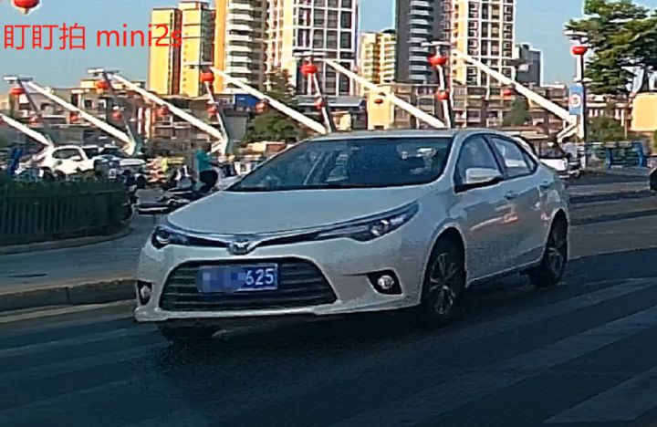 360g300pro和盯盯拍mini2s哪个好,360g300pro与盯盯拍minipro