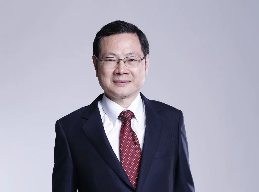 手头紧着急回款,苏宁易购会重回巅峰吗