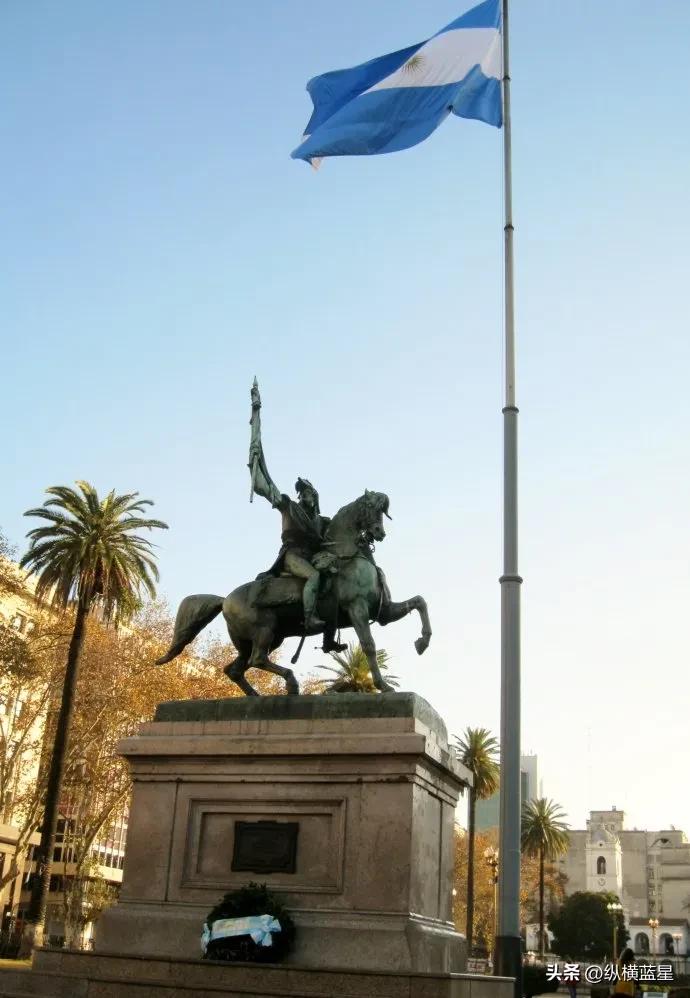 雄鹰展翅好还是站立鹰好,雄鹰vs阿根廷