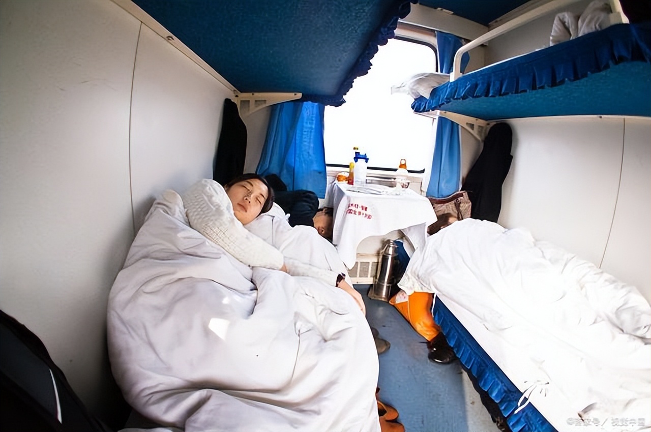 硬卧买了中铺怎么改,硬卧怎么买下铺几率大