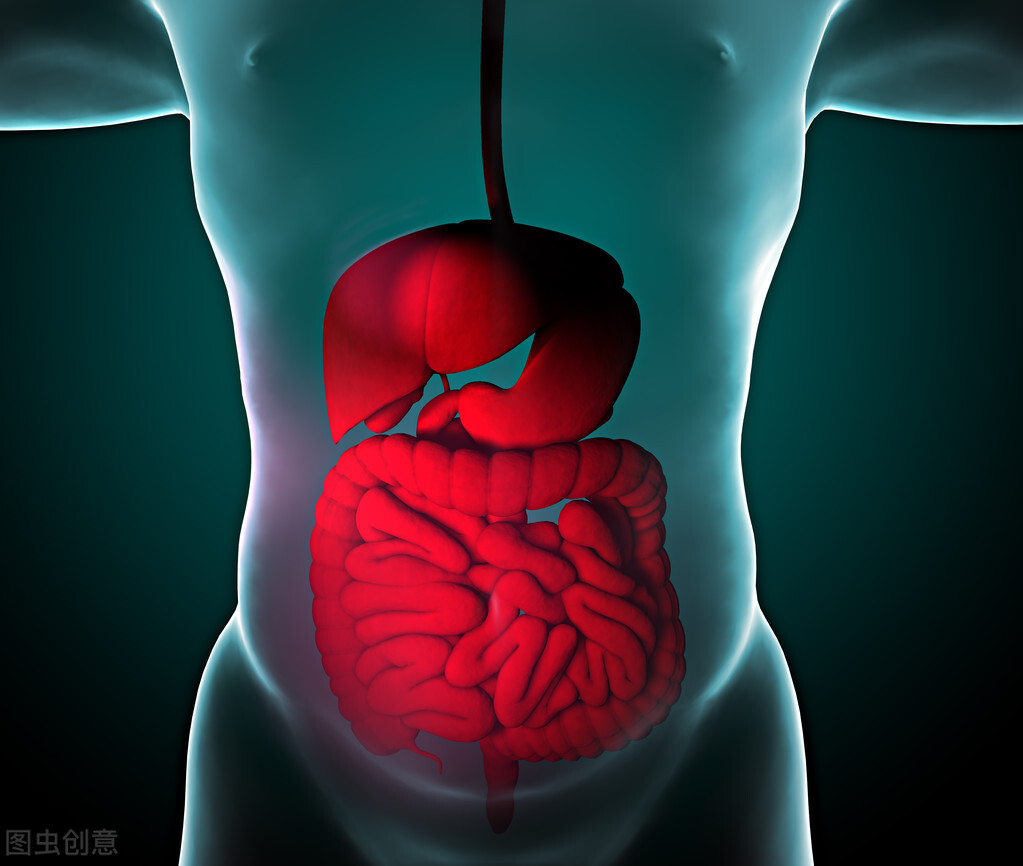 男人五十多岁身上出现淤青,57岁大叔突然休克