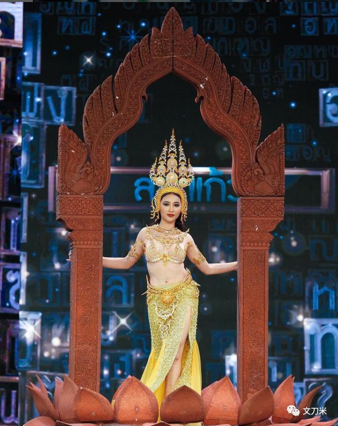 恐怕是地球最抓马的时装秀|MetGala小意思