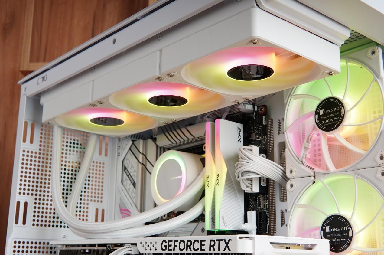 乔思伯d300和d301哪个好看,乔思伯d301和先马大境界对比