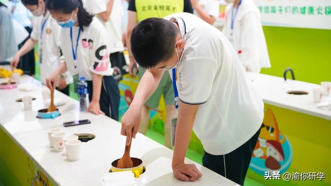 重庆渝你研学培训,市十七中开展研学实践活动