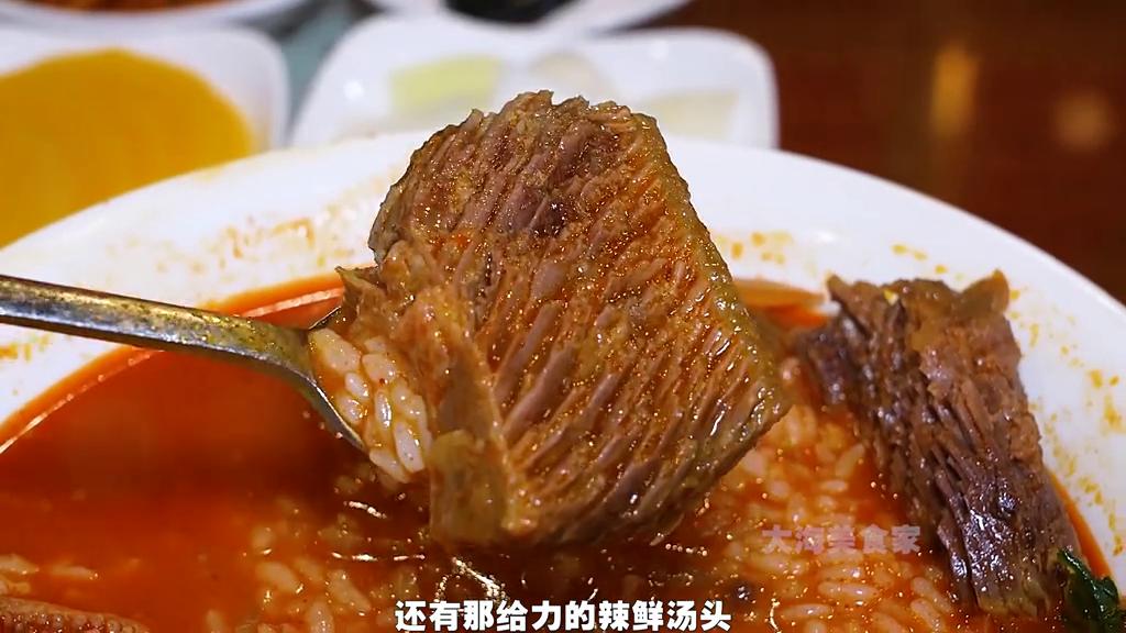 每天100斤面条的面馆,每天供应最新鲜海鲜