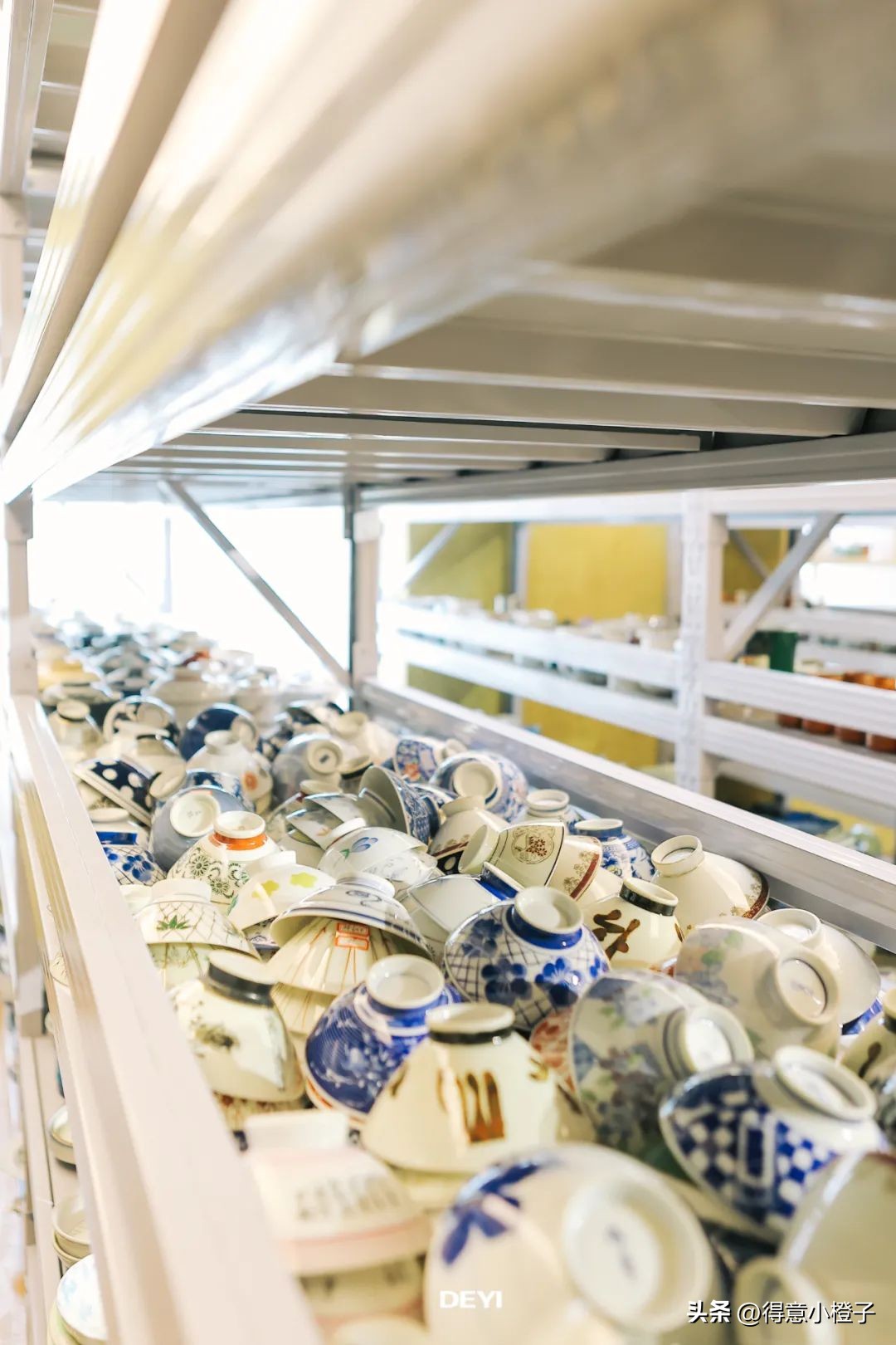 武汉这家藏在居民楼的瓷器仓库，从10元到万元，钱包兜不住！