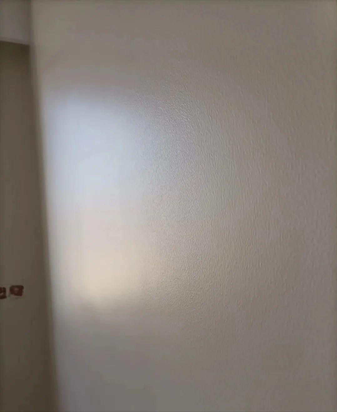 乳胶漆是一分价钱一分货吗,乳胶漆一种颜色多少钱