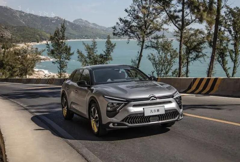 凡尔赛c5x蓝粉,凡尔赛c5x低配ota升级